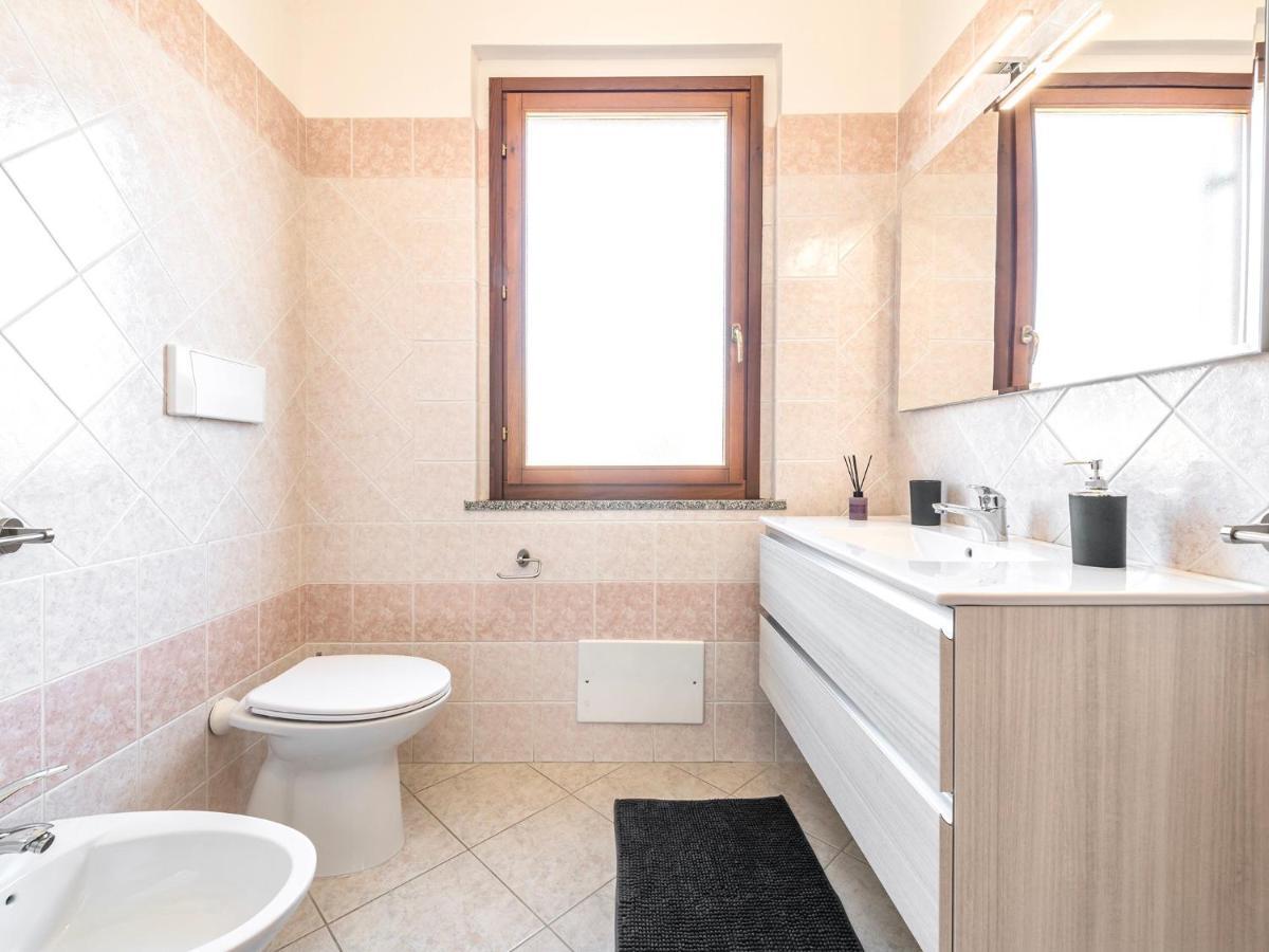 Vila A Casa Di Luca Pula Exteriér fotografie
