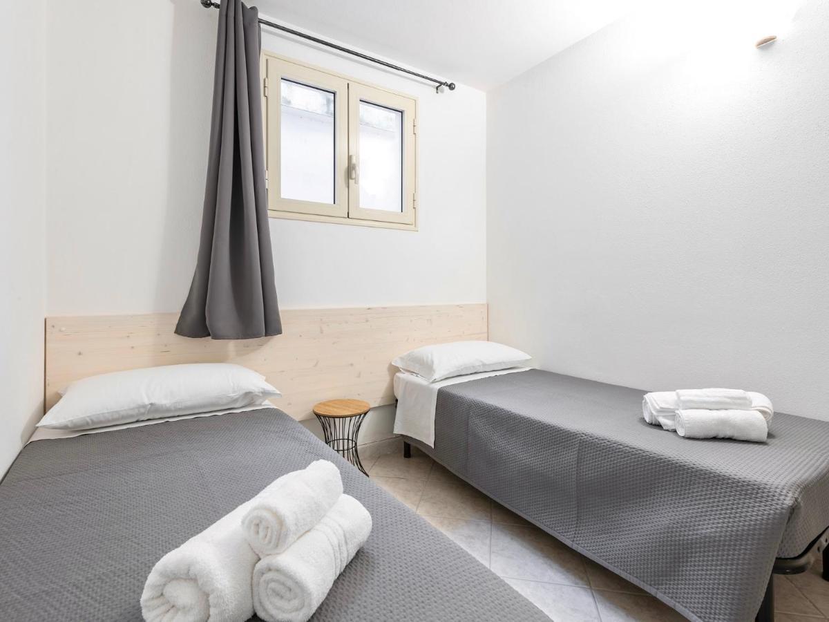 Vila A Casa Di Luca Pula Exteriér fotografie